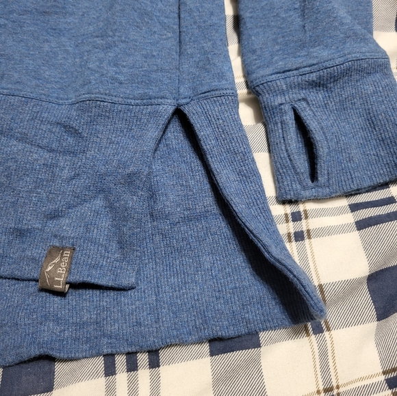 L.L. Bean sweater Size small/ reg - Picture 4 of 4